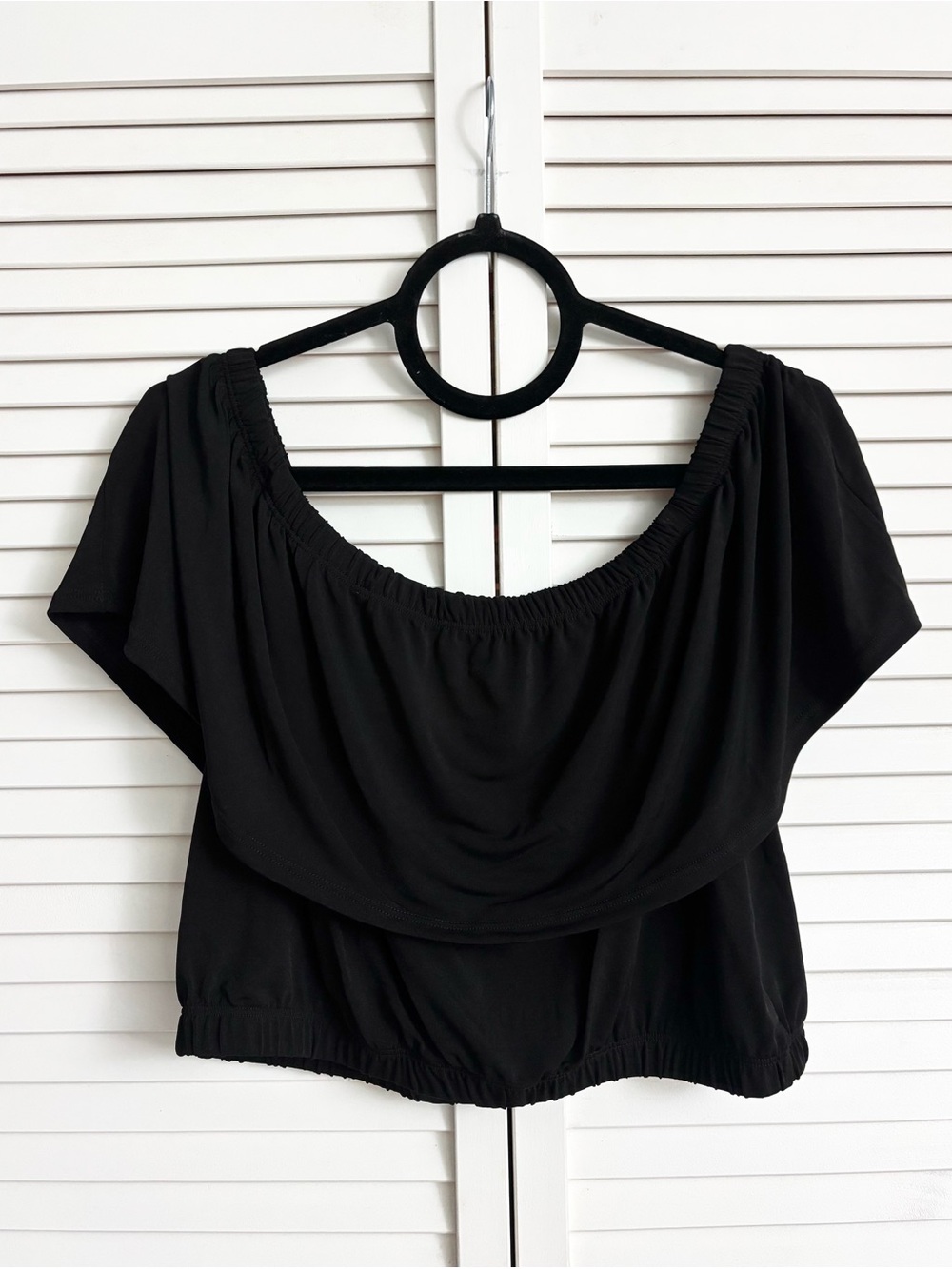 Jazz USA Women’s Off-Shoulder Black Crop Top, Size: 2X, NWT